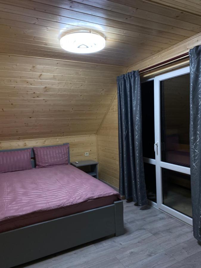 Vienna House Apartment Яремче Екстериор снимка